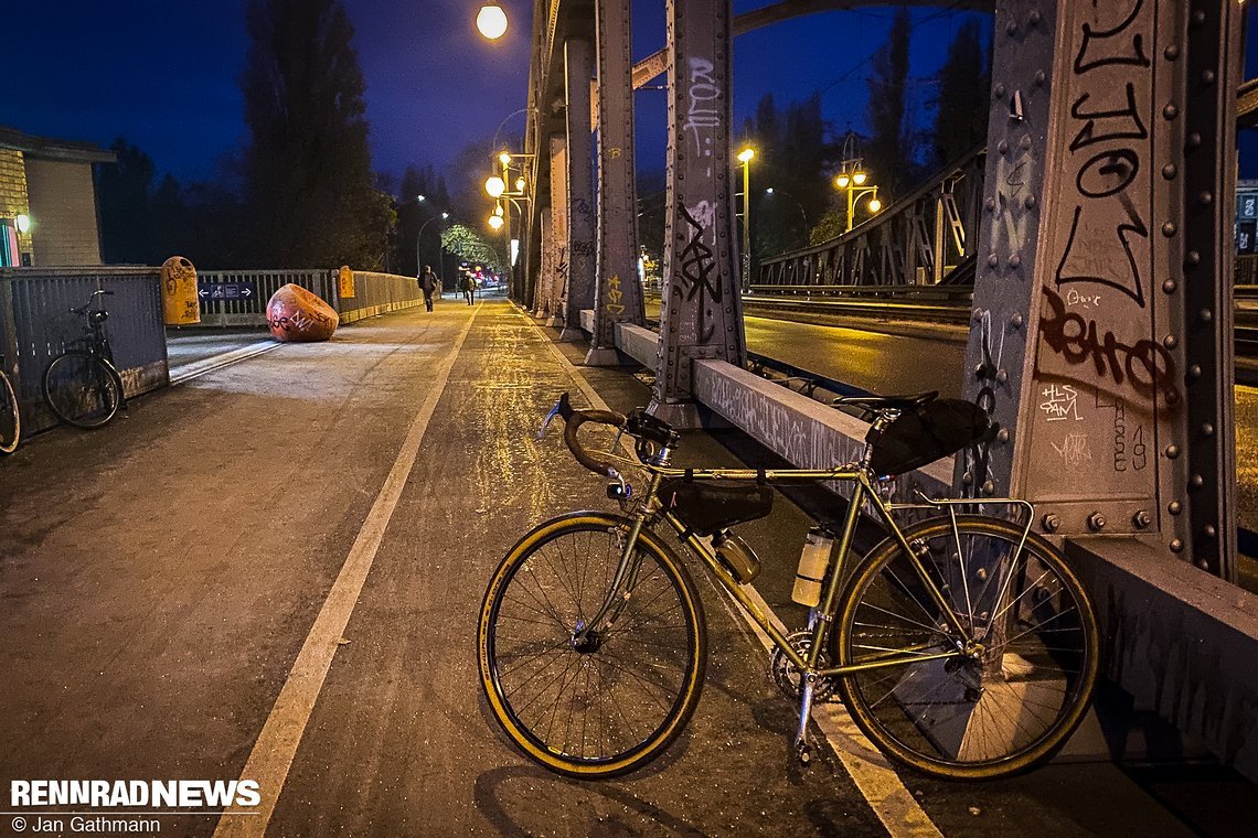 An meinen treuen Gesta-Randonneur war bei der Anfahrt eine Speiche gerissen