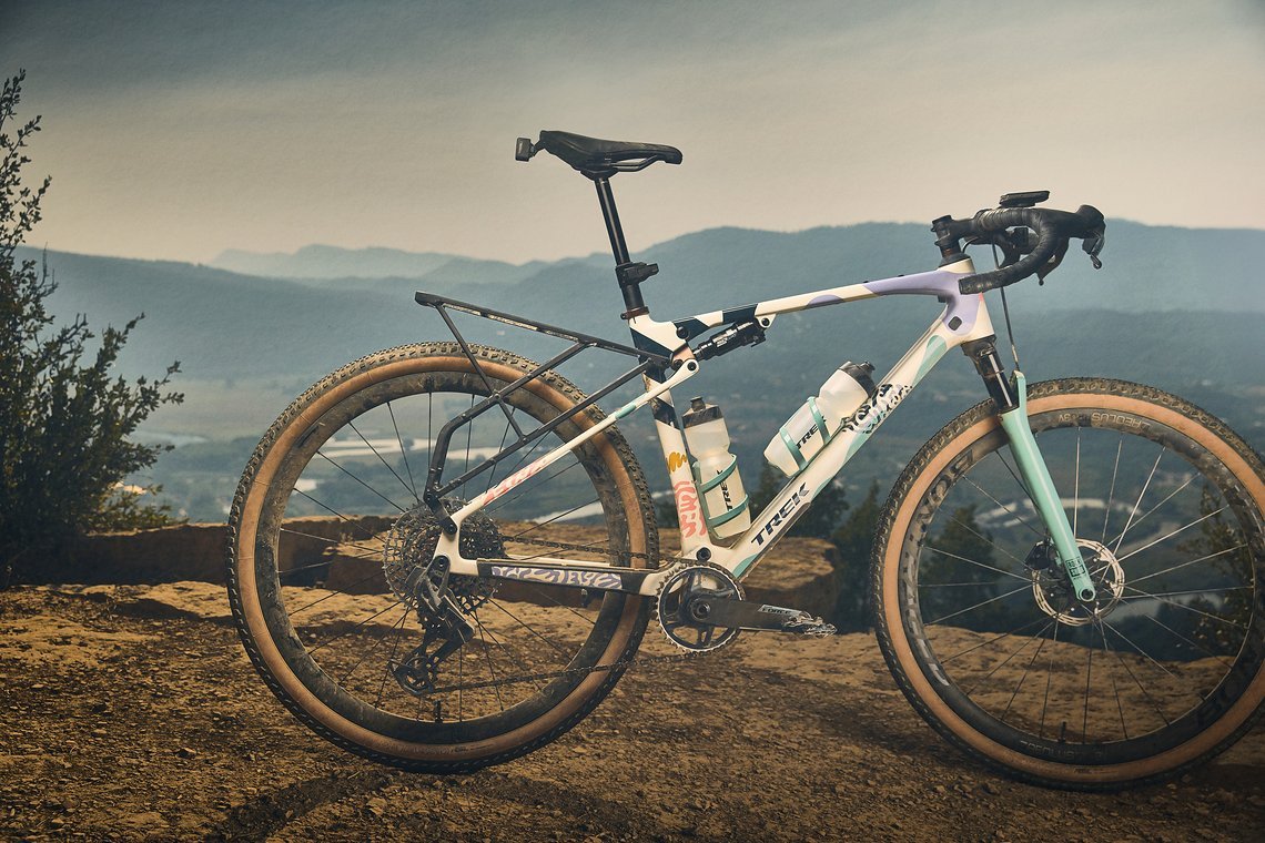 Natürlich lässt sich das Bike komplett ohne Taschen fahren …