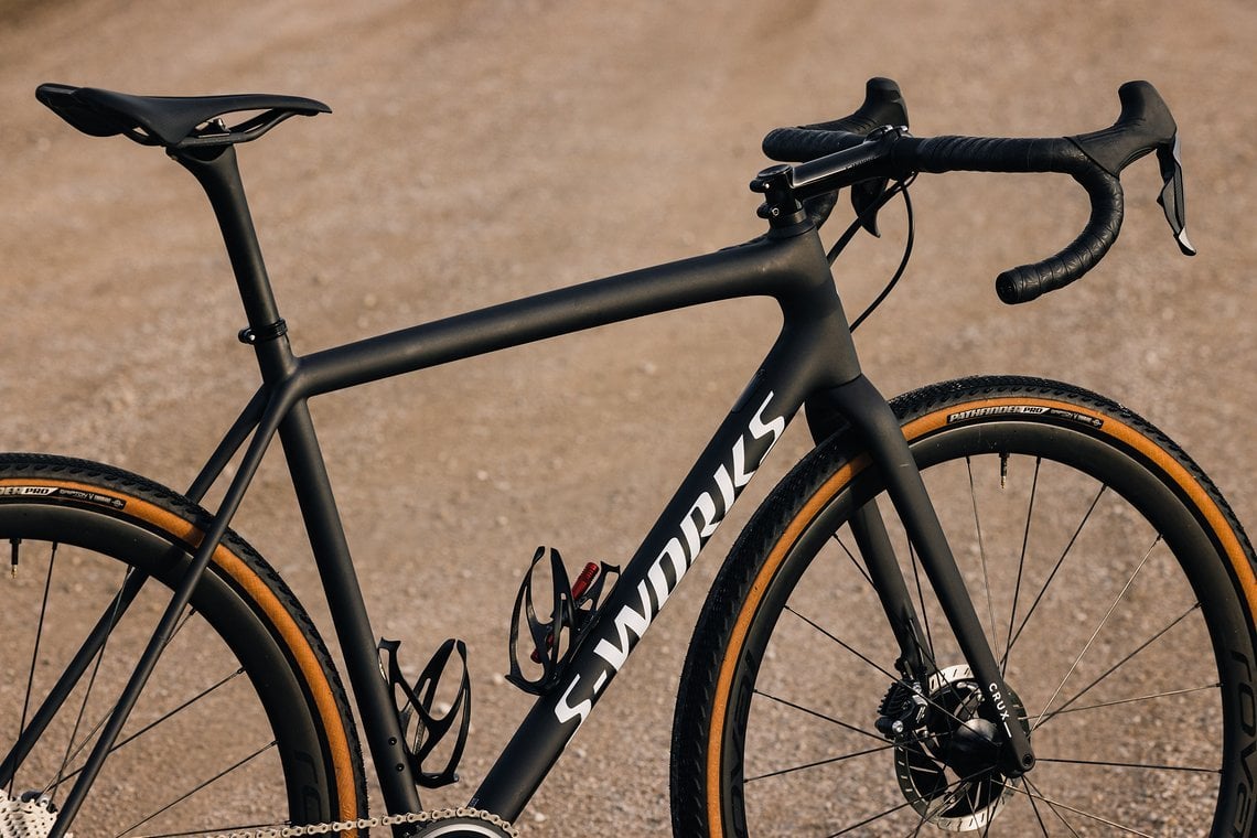 Das Specialized S-Works Crux ist das sportlichere der beiden Gravel Bikes von Specialized.