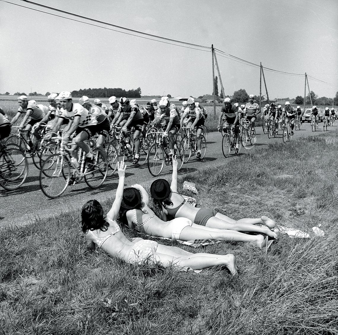 Rungis (Val-de-Marne) - Nevers (Nièvre), 7th stage, 4 July 1971, Photo © Presse Sports. Rungis (Val-de-Marne) - Nevers (Nièvre), 7th stage, 4 July 1971, Photo © Presse Sports.