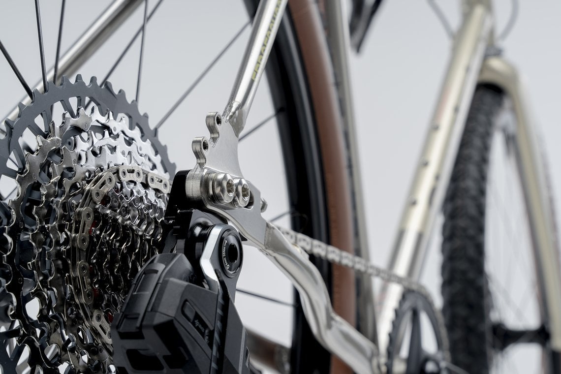 Mit dem UDH-Update können auch SRAM Transmission Schaltwerke gefahren werden. Mit dem UDH-Update können auch SRAM Transmission Schaltwerke gefahren werden.