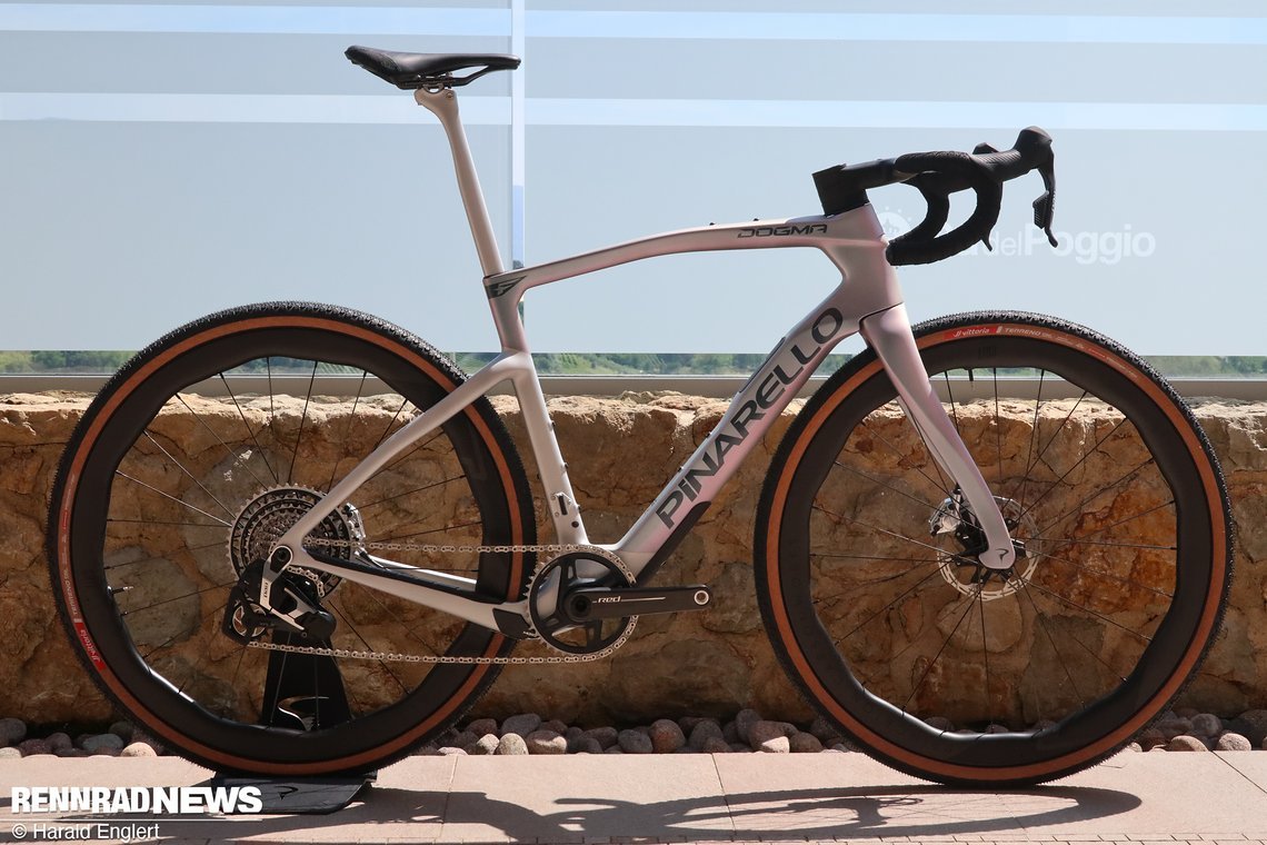 Das neue Pinarello Dogma GR ist ein reinrassiges Race Gravel Bike