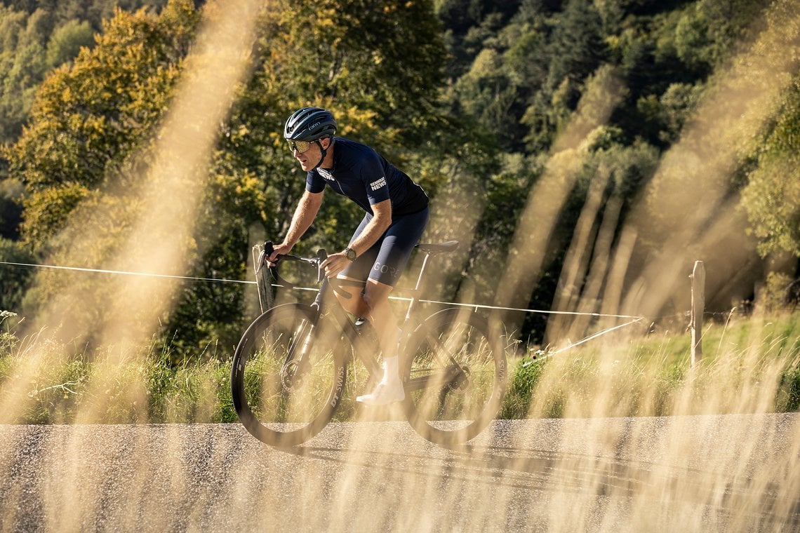 Auch bergauf macht das Izalco Max eine gute Figur.