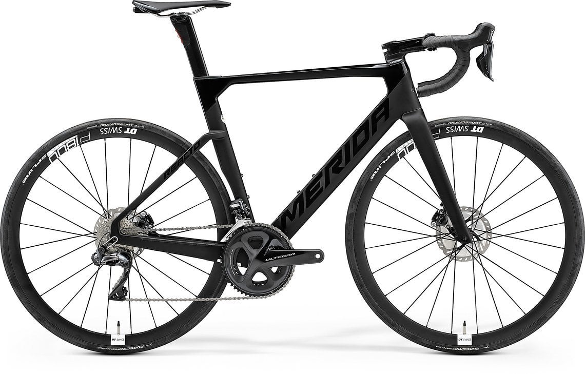 Das Reacto 7000-E mit Shimano Ultegra Di2 2x11 kommt ohne echte Aero-Laufräder