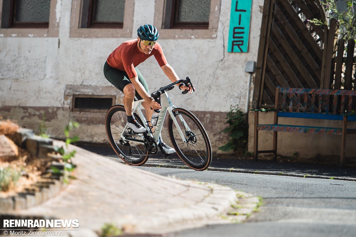 Das Handling des Endurace CFR ist sportlich aber keineswegs aggressiv