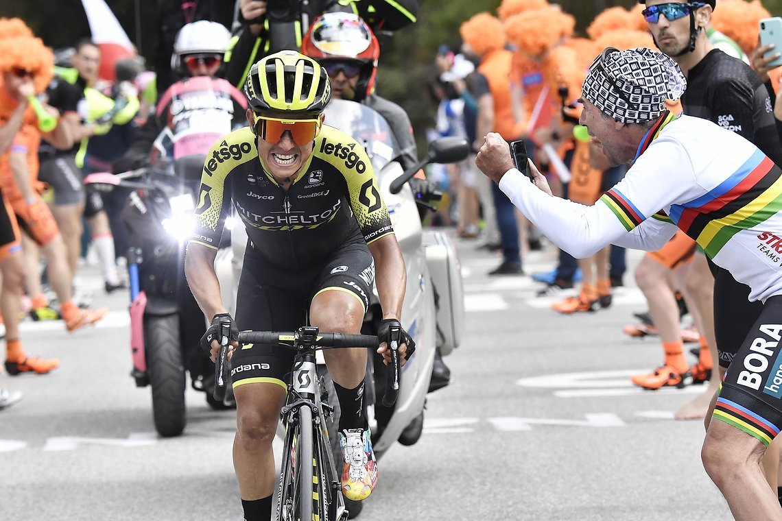 Giro der Latein-Amerikaner: Esteban Chavez gewinnt die schwere 19. Etappe