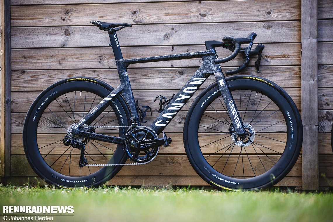 Das Canyon Aeroad CFR von Jasper Philipsen.