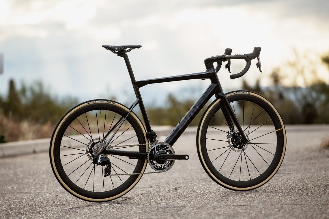 BMC: Teammachine SLR01 Disc LTD