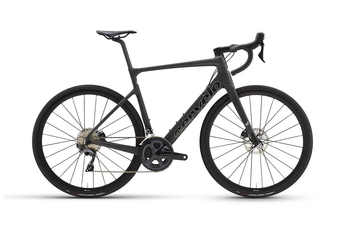 Das Caledonia-5 Ultegra ist das Einstiegsmodell in die höhere Carbonqualität