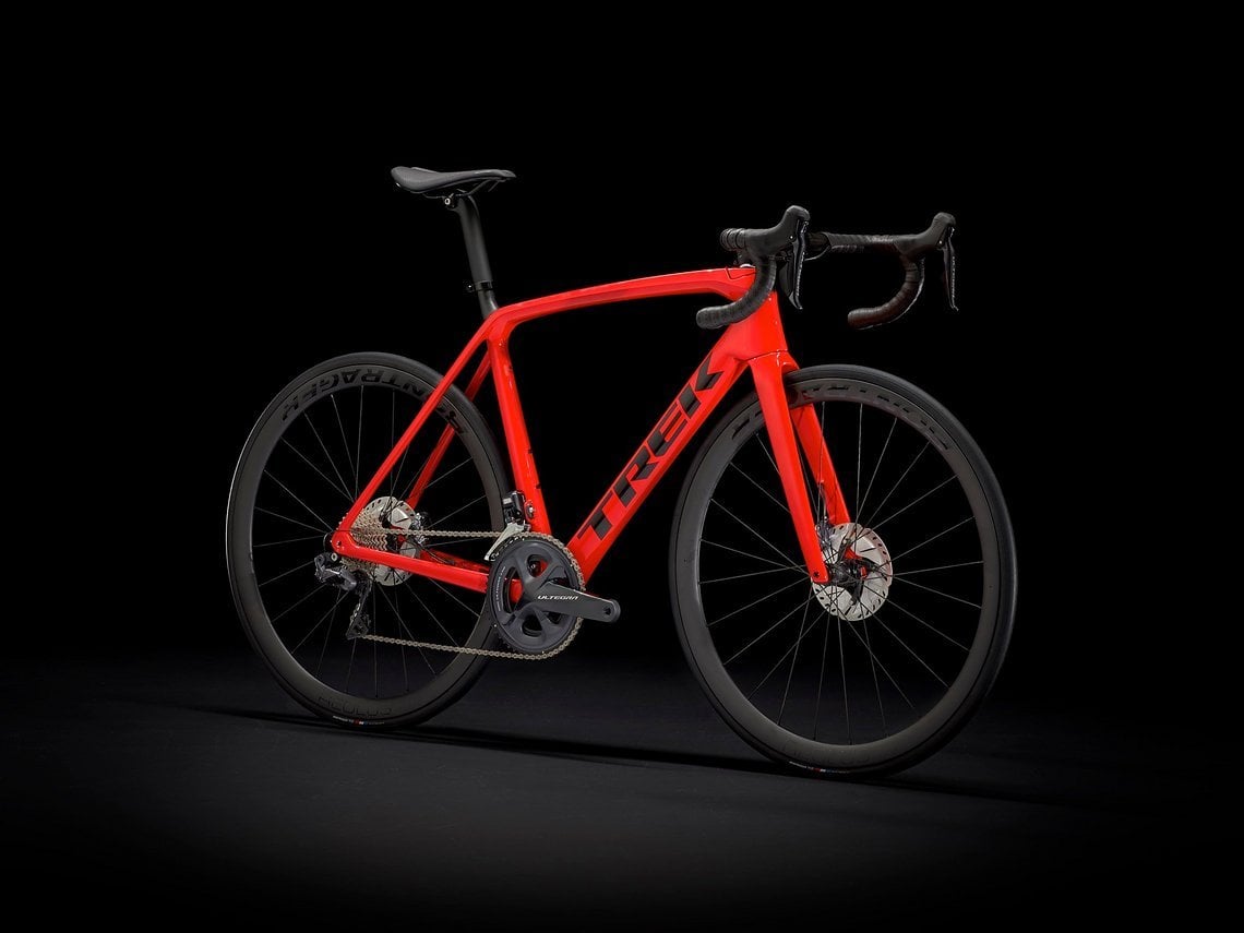 Das Émonda SL7 gibt es wahlweise mit Shimano Ultegra Di2 für 5.499 € oder...