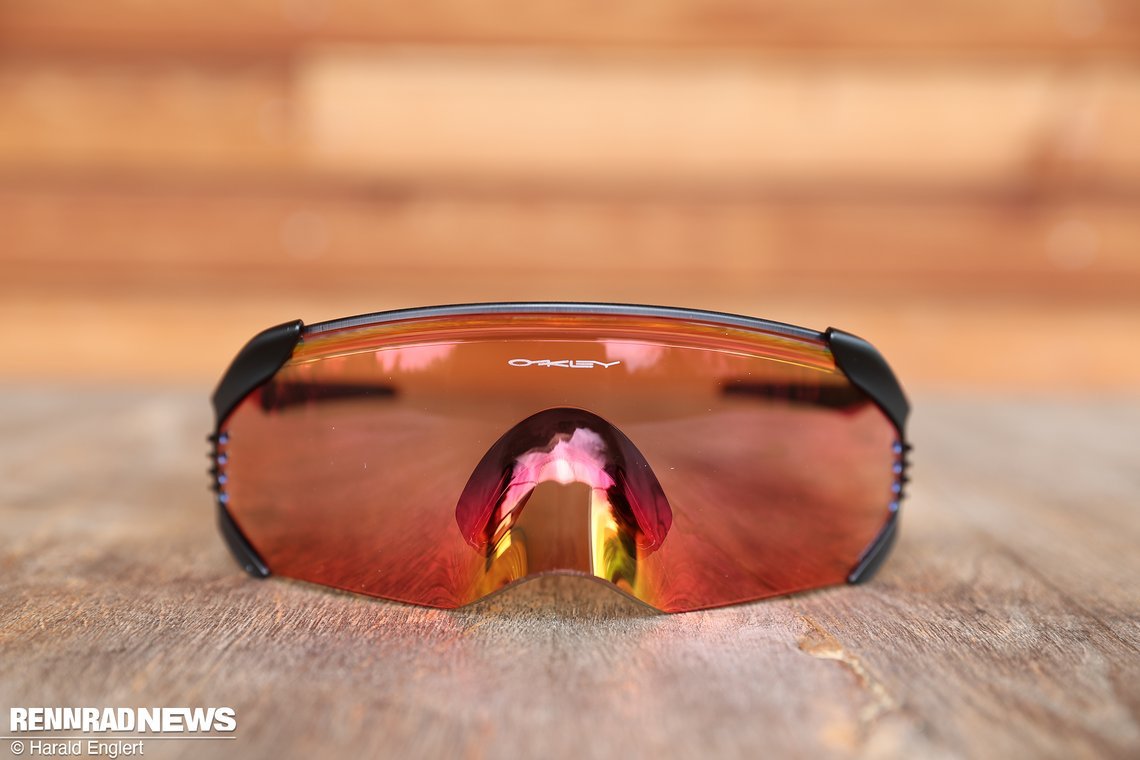 Eine große Scheibe bedeutet auch viel Schutz für die Augen.