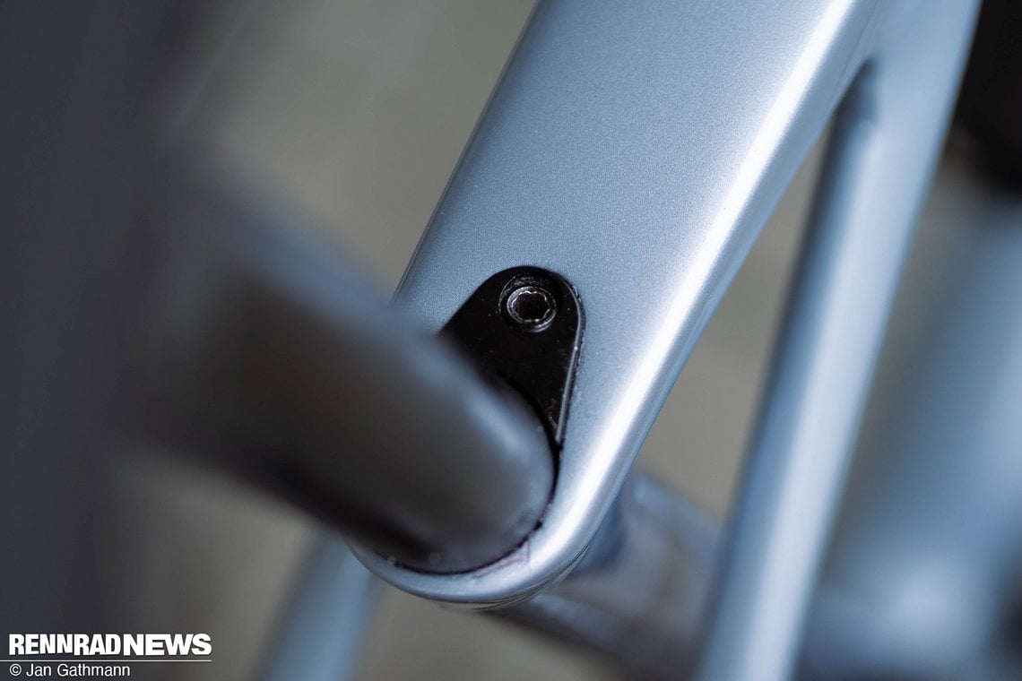 Die Sattelstützen-Klemmung ist gut gelöst.