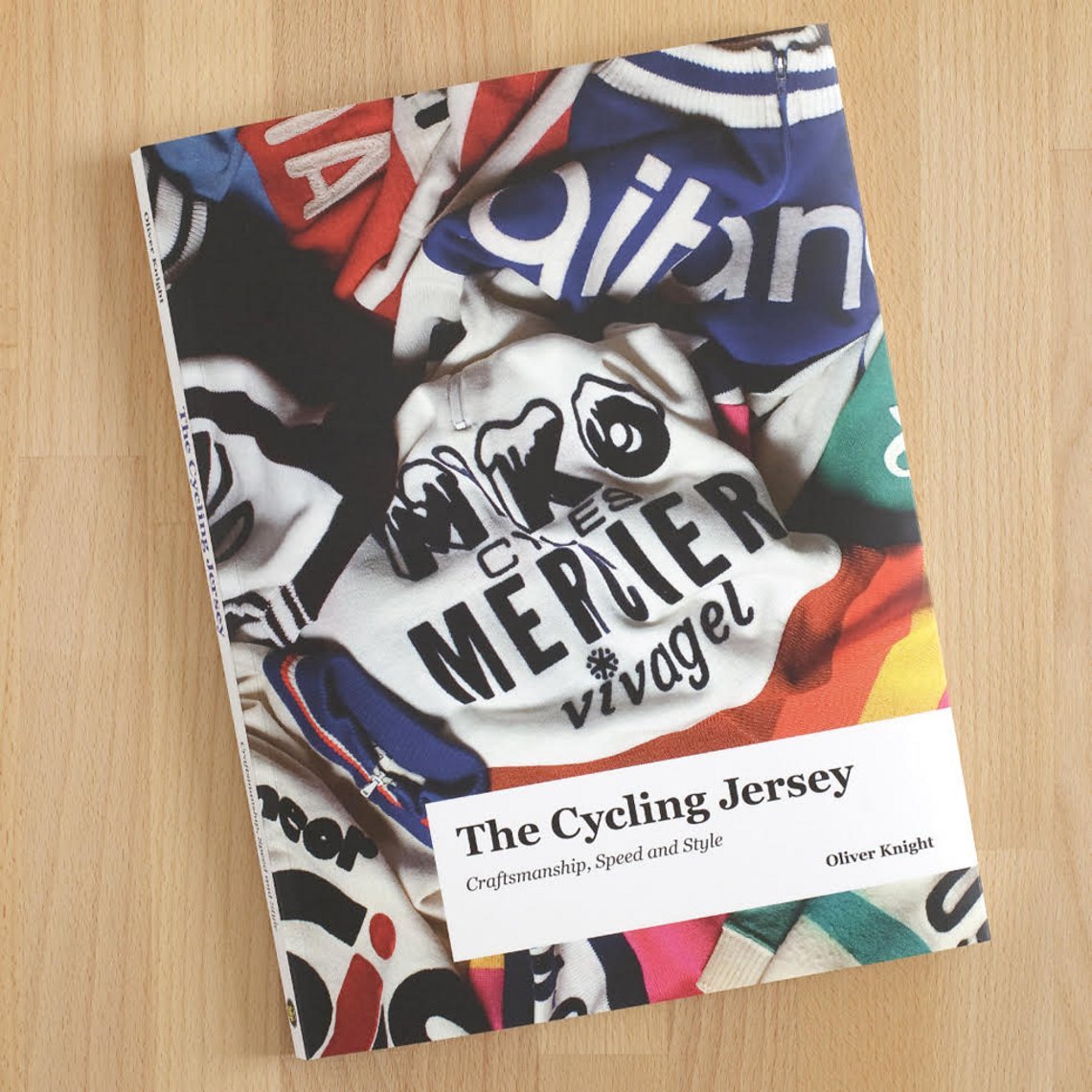 "The Cycling Jersey", Coffee Table Book, 400 Abbildungen, 34,99 GBP