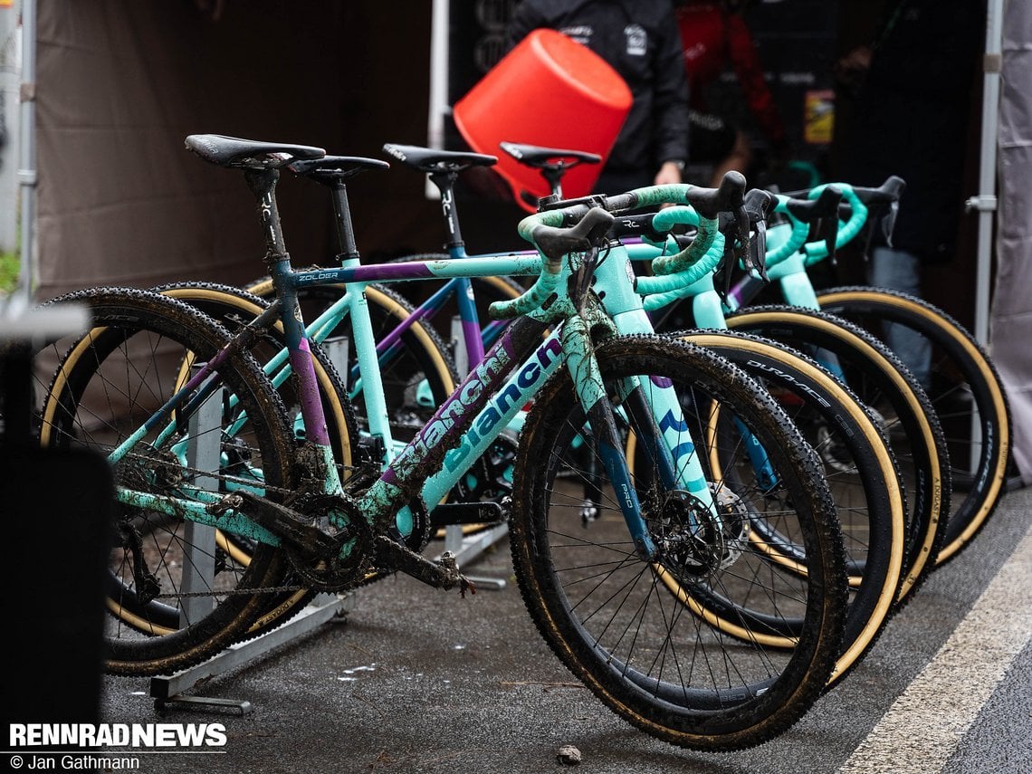 Das Bianchi Zolder kommt aber auch als Team Arbeitsgerät zum Einsatz.