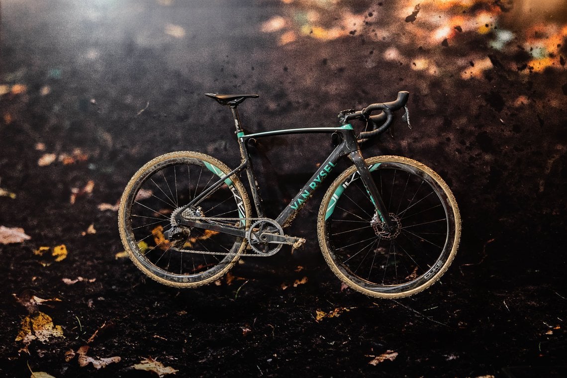 Das Van Rysel RCX II ist der Nachfolger des aktuellen Cyclocross-Renners von Van Rysel.