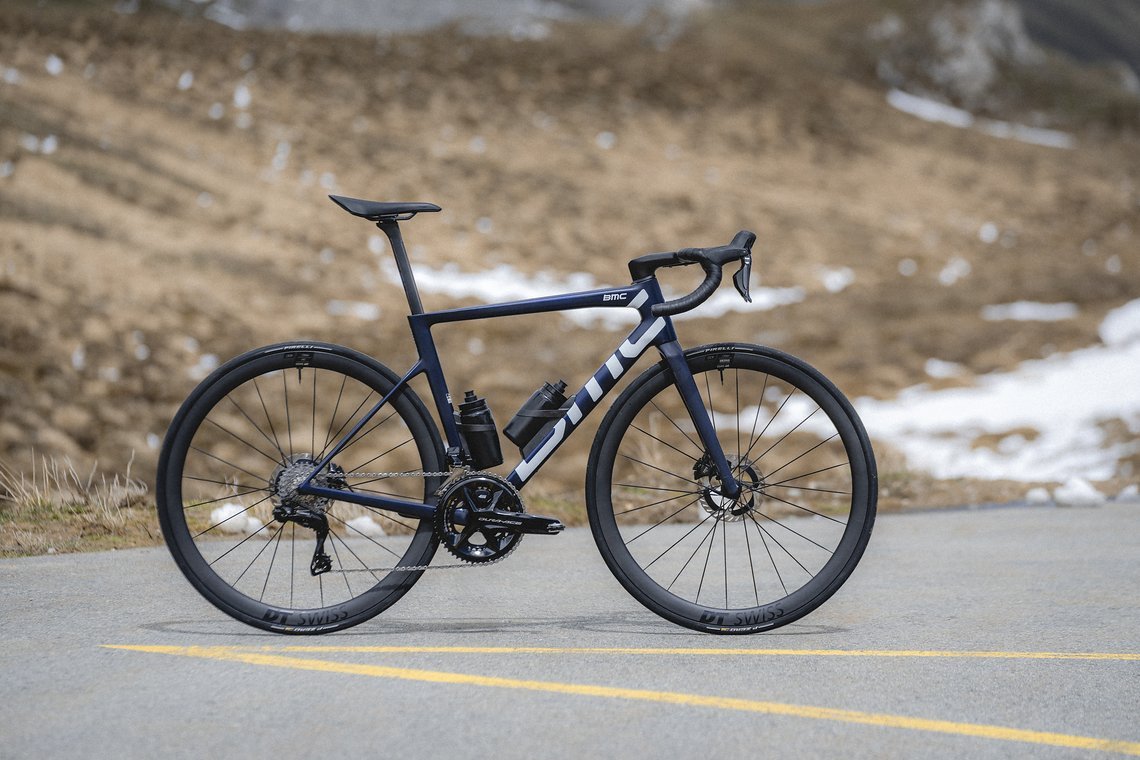 Teammachine SLR 01 TWO (1)