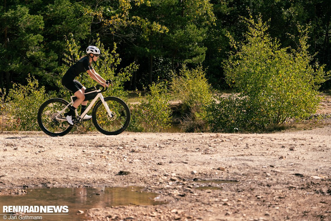 Das Backroad gehört  in Punkto Fahreigenschaften zu den besonders ausgewogenen und harmonischen Gravel Bikes.