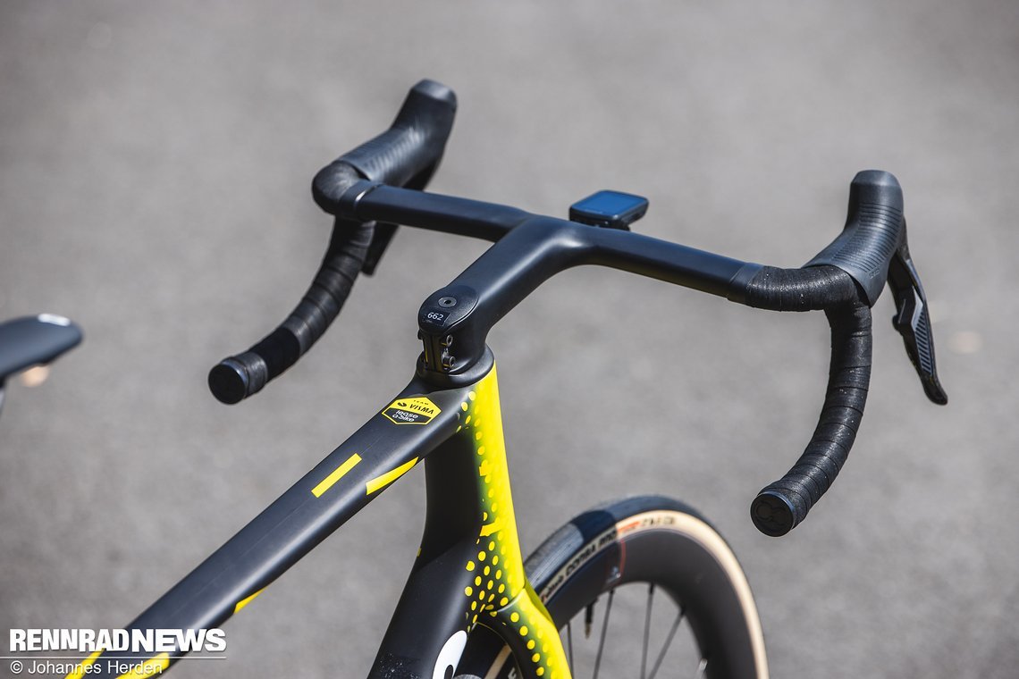 Ein Carboncockpit ist die auffälligste Neuerung am Teambike.