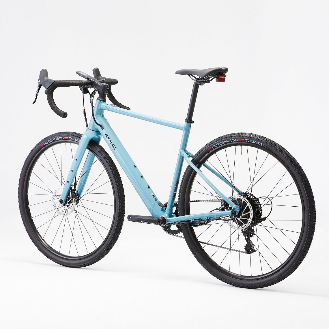 Das neue Decathlon E-Gravel Bike sit mit einem Aluminiumrahmen, …