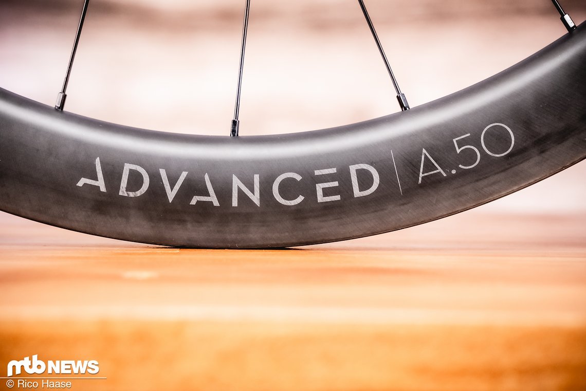 Die Newmen Advanced A.50 sind Allrounder mit Highend-Aerodynamik für 900 €