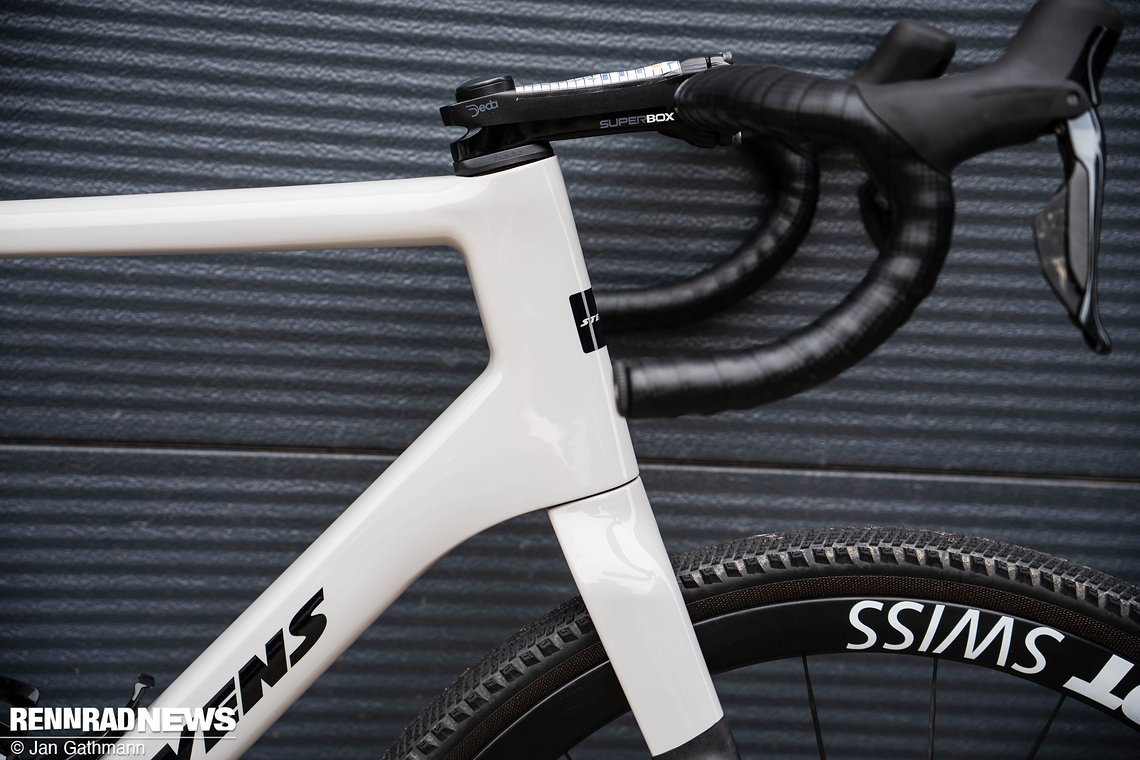 Besonders an der Front soll das Camino RS aero-optimiert sein.