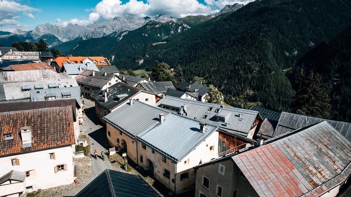 Das idyllische Bergdorf Guarda im Unterengadin