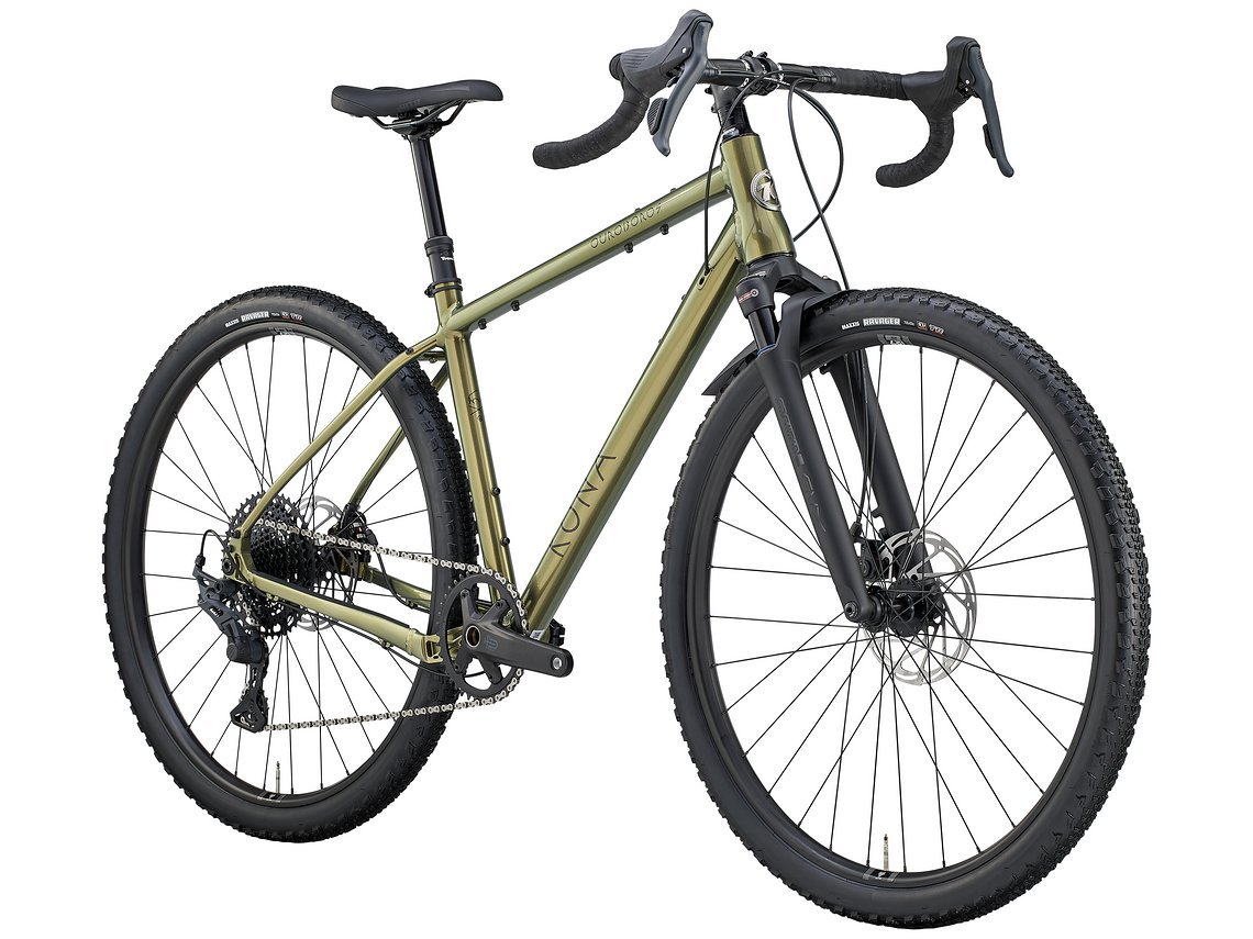 Auch bei Kona wird der Grenzbereich zwischen Gravel und MTB schmaler – mit 29"-Bereifung, Federgabel und Variostütze unterscheidet fast nur noch der Dropbar.
