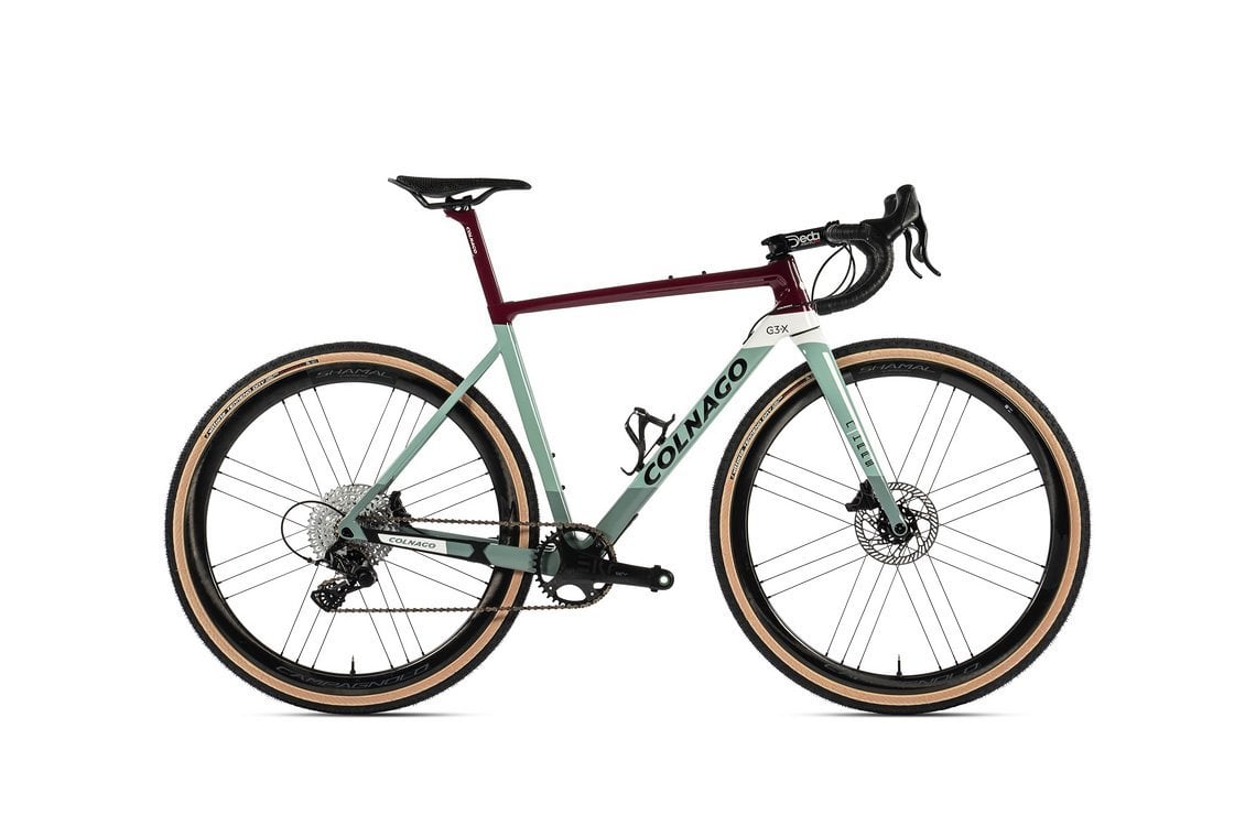 Das Colnago G3-X von Haas ist mit einer Campagnolo Ekar 1x13 Gruppe und Campa Shamal-Laufrädern aufgebaut.