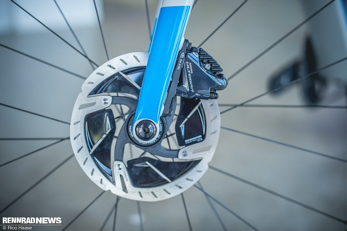 Shimano Ultegra Disc-Bremse vorne mit 160 mm Rotor