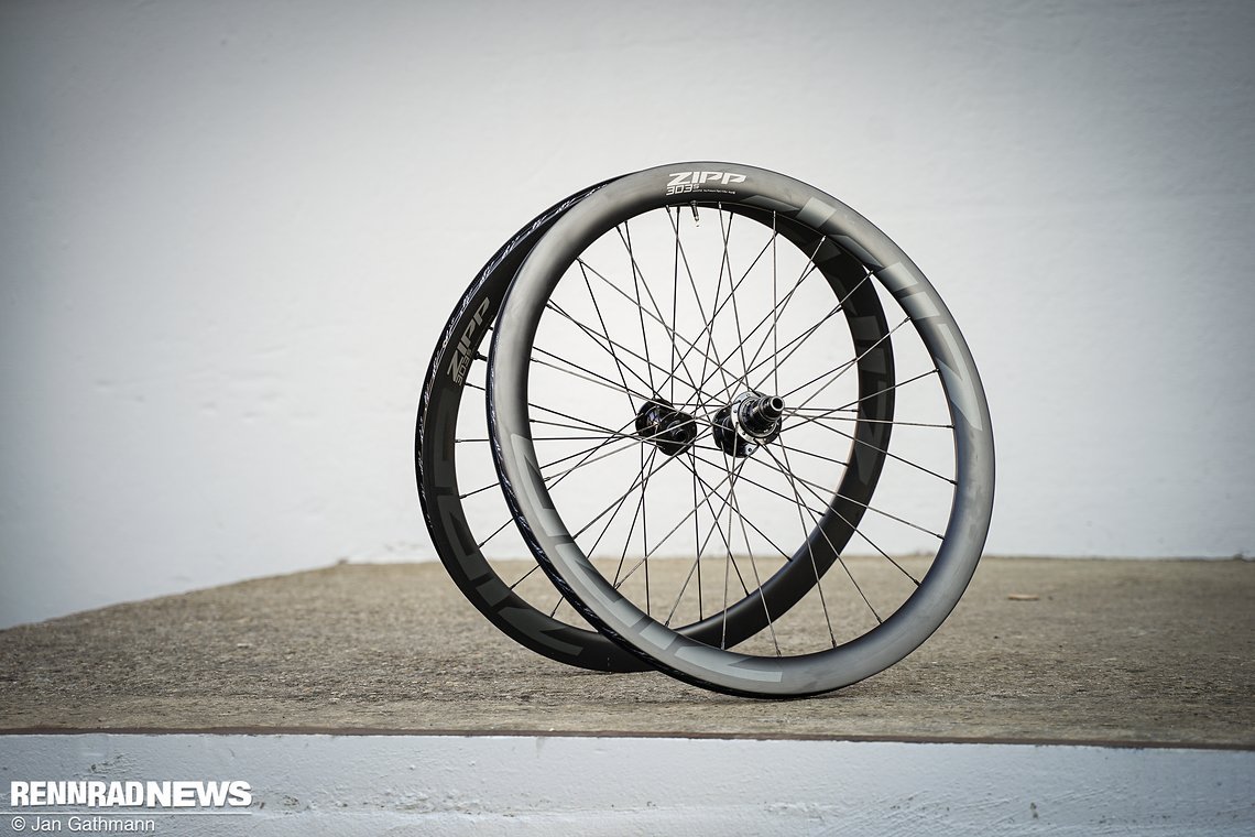 Die neuen Zipp 303 S sind leichter, schneller und günstiger als das Vorgänger-Modell 302