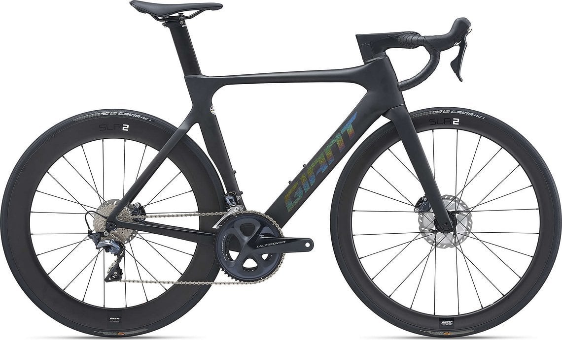 Das Giant Propel ist als Disc-Version oder mit Felgenbremsen erhältlich.