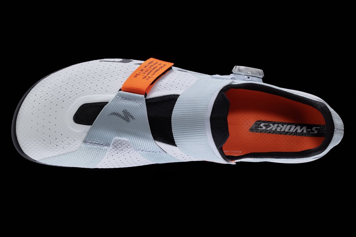 der Schuh baut auf dem neuen Body Geometry Leisten mit mehr Platz für die Zehen auf