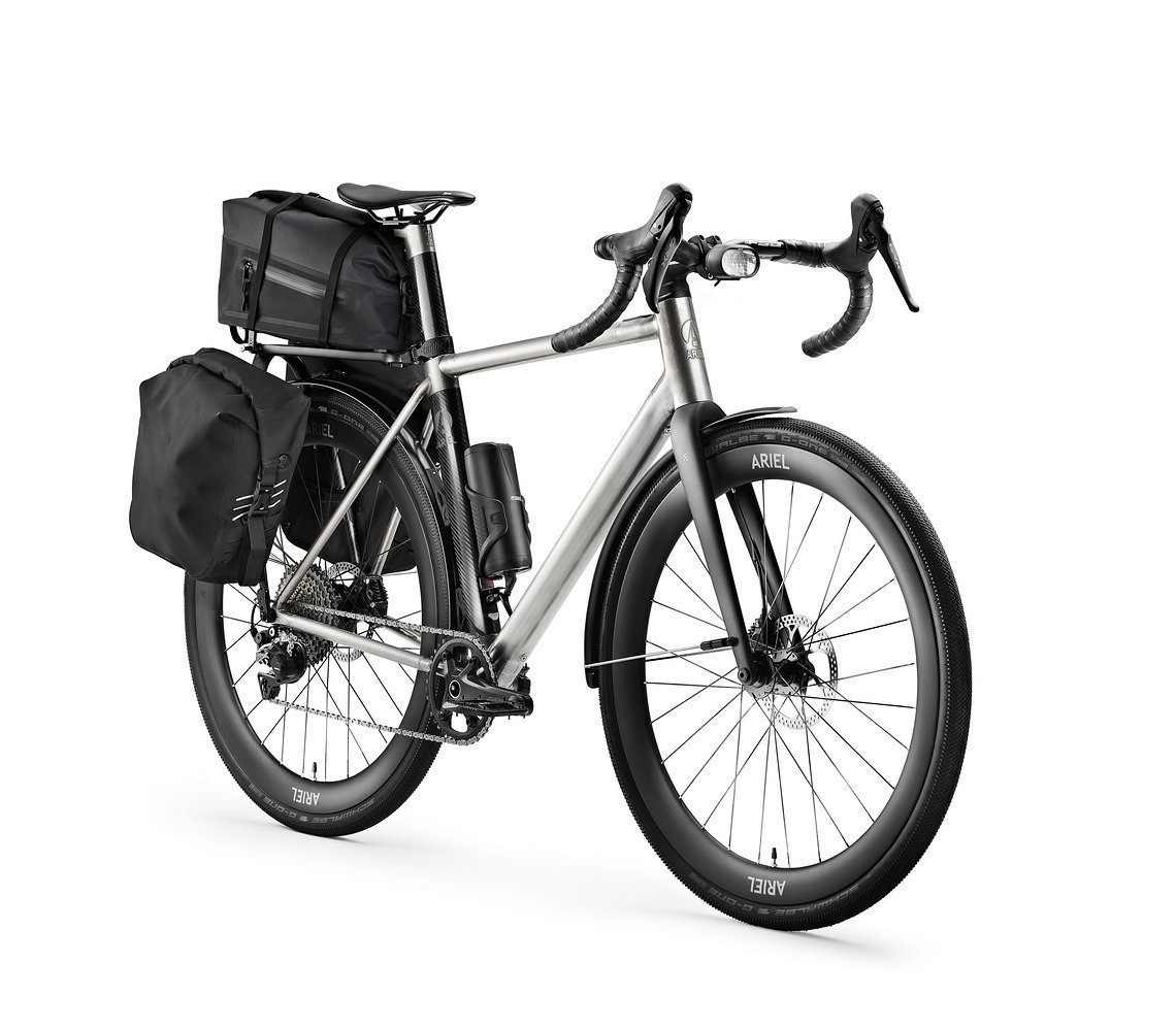 Bikepacking-Taschen sollen etwa zum Zubehörportfolio der Briten gehören.