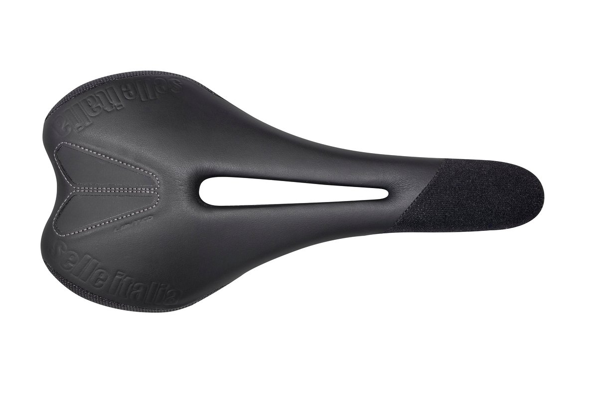 Durch das patentierte Ti316 Gestell ist der NERO PURO SLR X-Cross Flow auch für absenkbare Sattelstützen zugelassen. Durch das patentierte Ti316 Gestell ist der NERO PURO SLR X-Cross Flow auch für absenkbare Sattelstützen zugelassen.