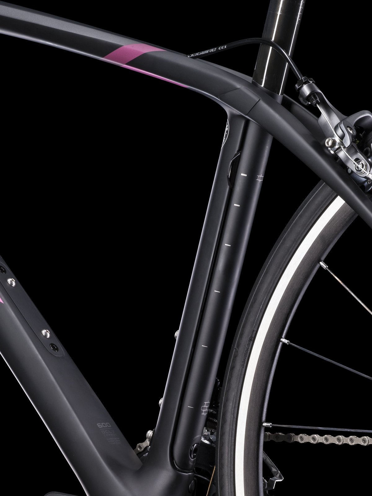 Je nach Bodenbelag lässt sich das neue IsoSpeed mit Hilfe des Reglers stufenlos einstellen. Je nach Bodenbelag lässt sich das neue IsoSpeed mit Hilfe des Reglers stufenlos einstellen.