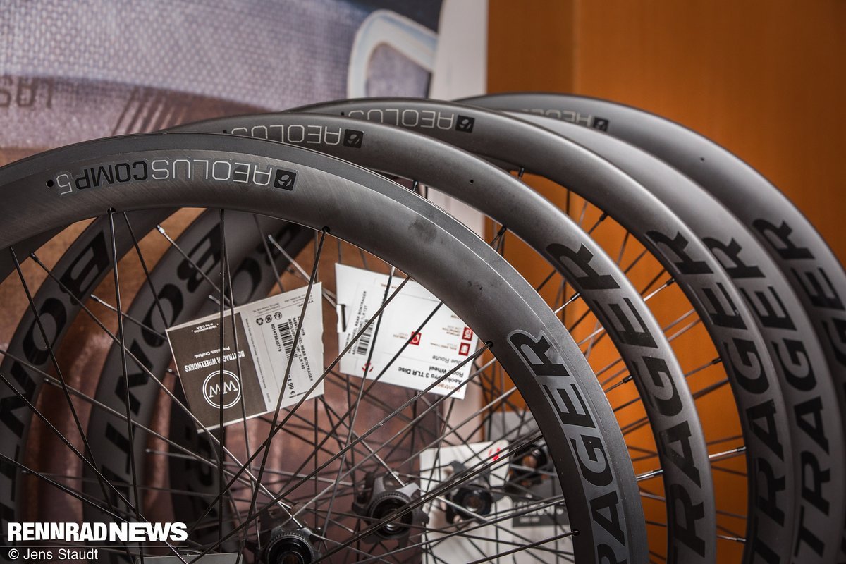 Bontrager Aeolus Comp 5 TLR Disc Bontrager Aeolus Comp 5 TLR Disc