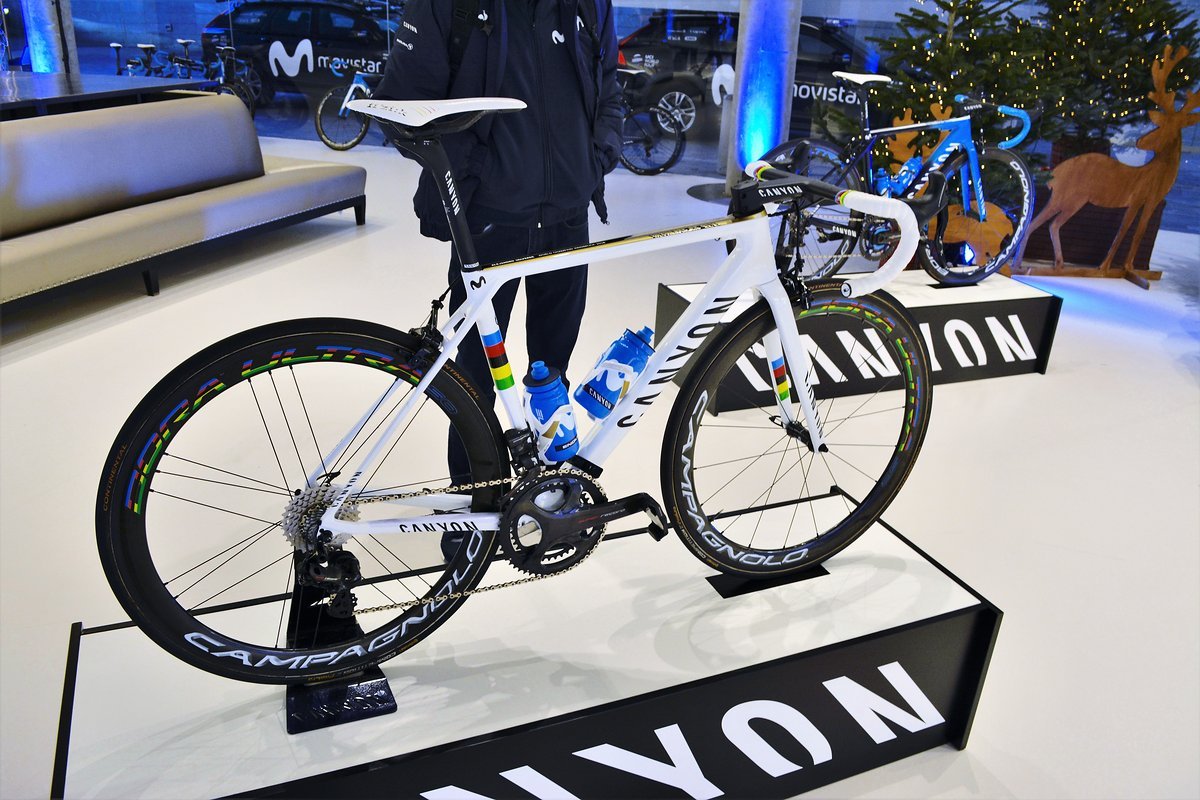 Schon mit Campagnolo Super Record 12-fach EPS? Schon mit Campagnolo Super Record 12-fach EPS?
