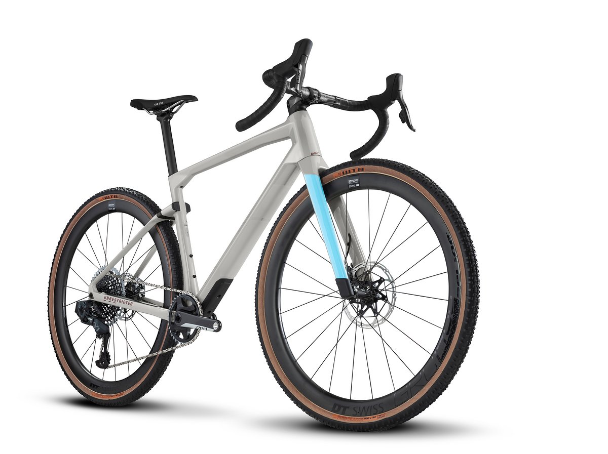 Das Urs One ist das Top-Modell und hat als einziges eine elektronsiche SRAM 1x12 Schaltung sowie Carbon-Laufräder Das Urs One ist das Top-Modell und hat als einziges eine elektronsiche SRAM 1x12 Schaltung sowie Carbon-Laufräder