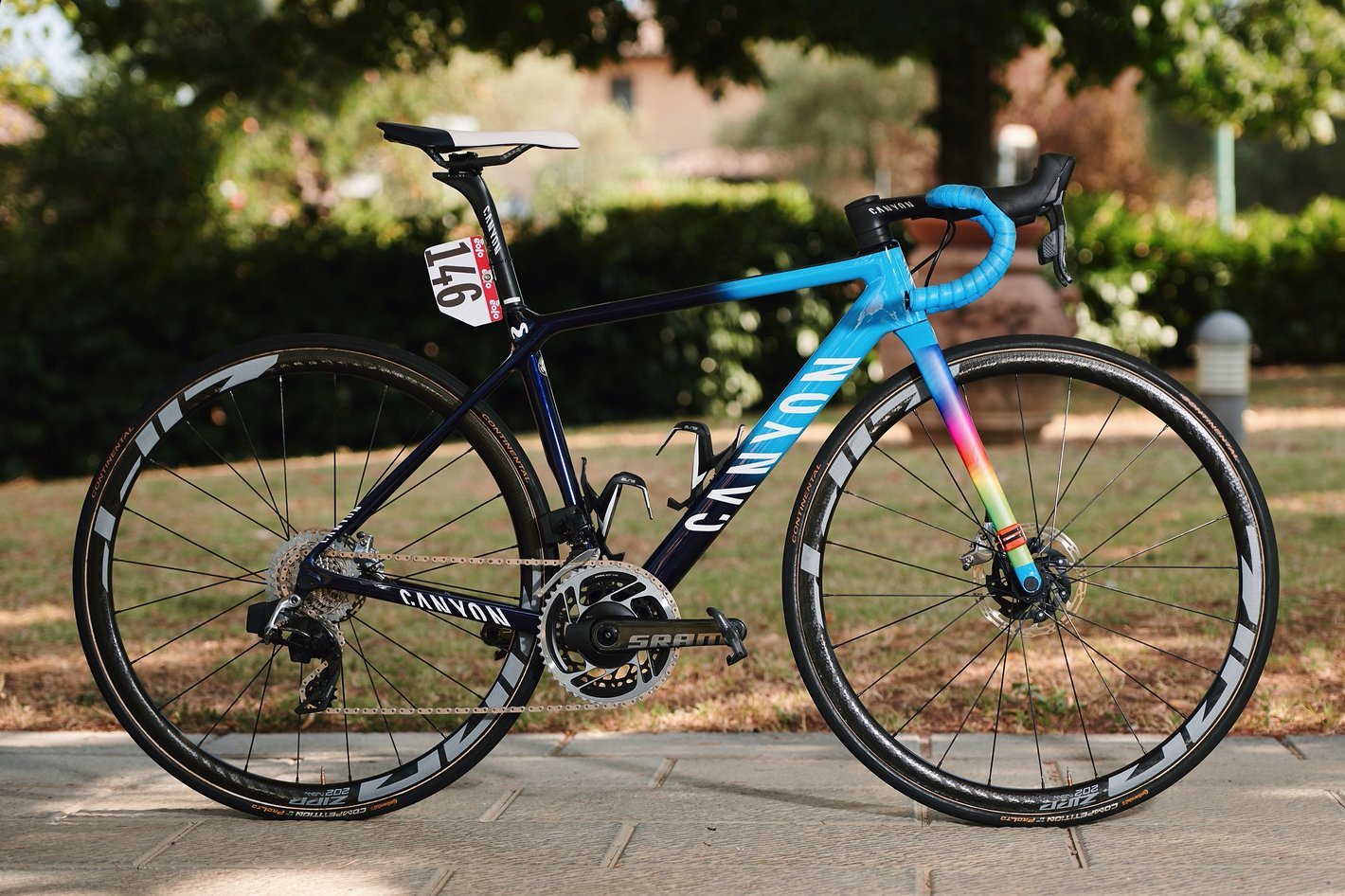 Women's World Tour Bikes - Fotostory: Canyon Ultimate CF ...