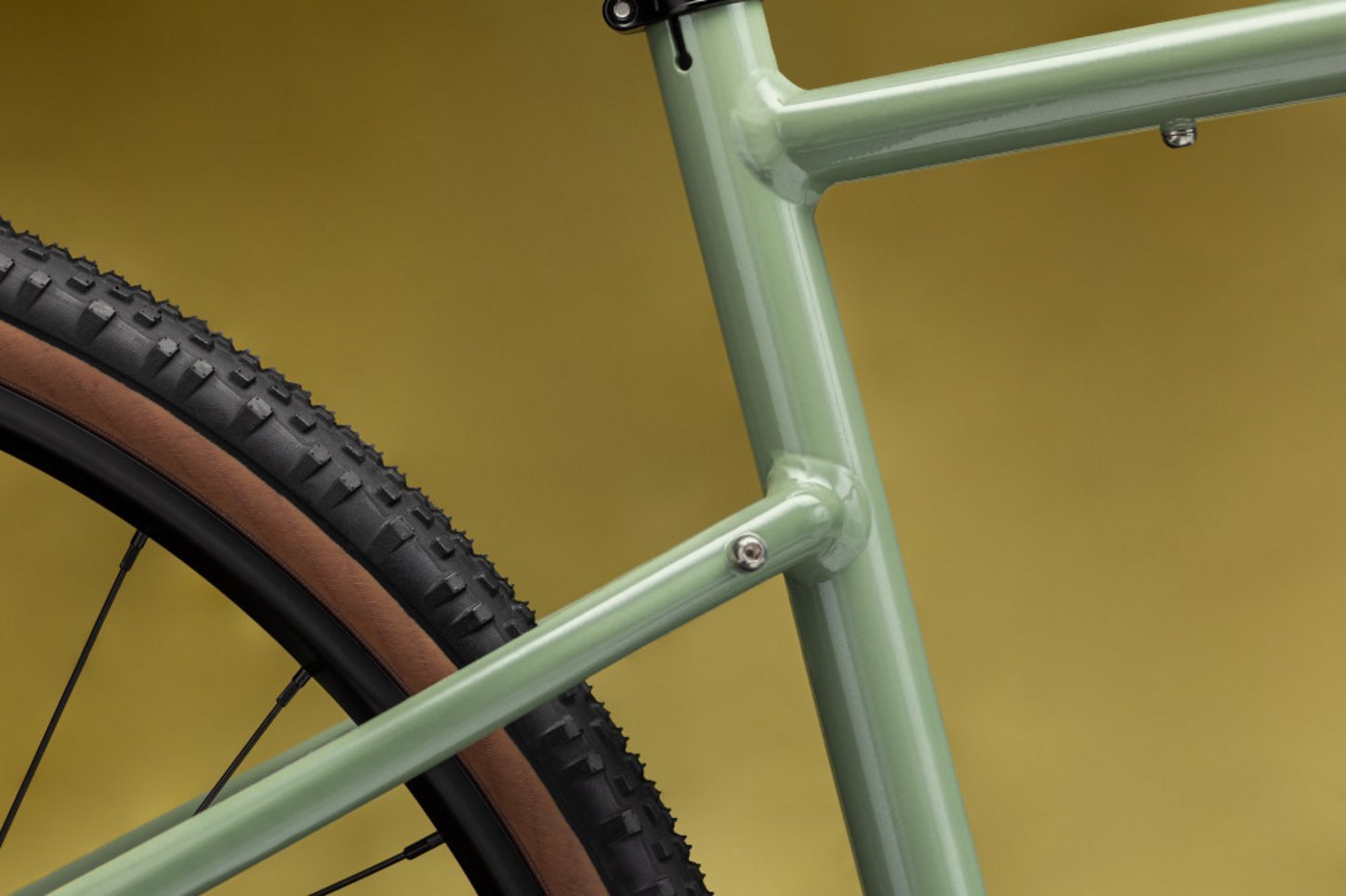 Foto: Mit zahlreichen Aufnahmen am Rahmen zeigt das To…