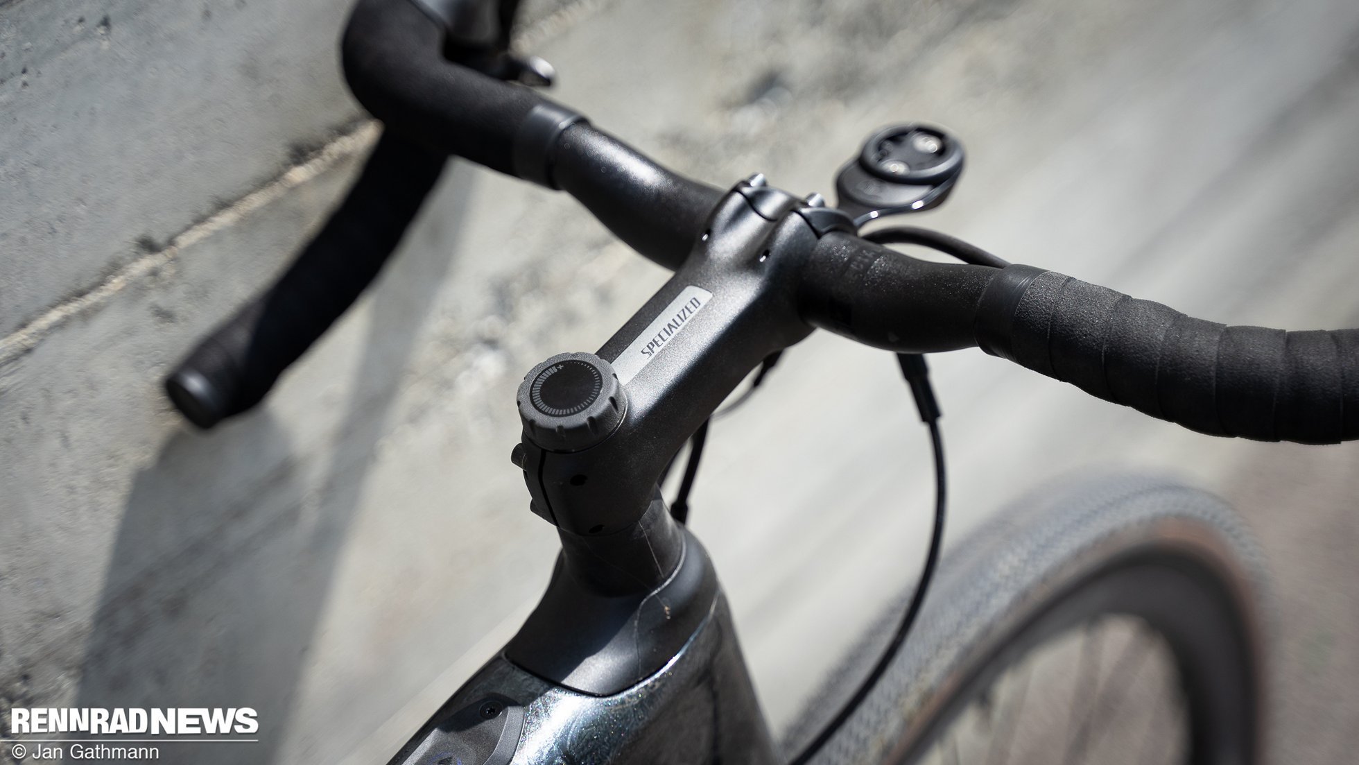 Foto Das Future Shock 2.0 System mit 20 mm einstellba…