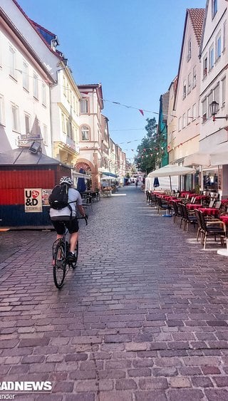 Auf den ersten 40 km meiner letzten Etappe werde ich nochmal unterstützt.