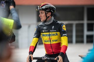 Yves Lampaert testet Future Shock für Quick-Step