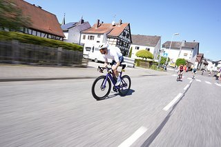 Am Ende geben alle Fahrer nochmal richtig Gas.