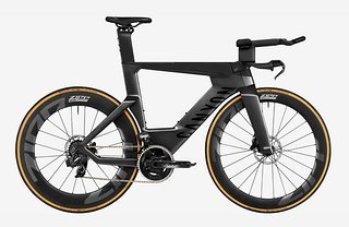 Das Speedmax CF SLX 8 eTap mit SRAM Force eTap AXS in der neuen Farbe Pearl Grey