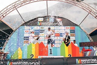 Die Siegerinnen der Maratona Distanz!