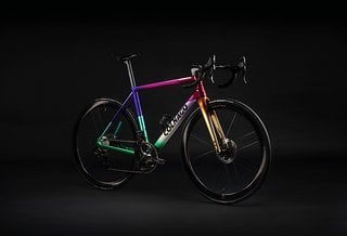 Das Colnago C68 x Motoko Yushio