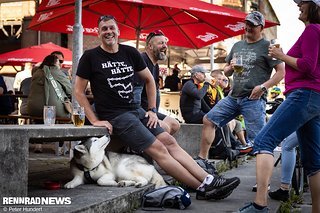 Aber es gibt auch sehr lässige Vertreter der Spezies Canis lupus familiaris, …