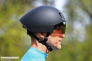 Der neue POC Procen Air will ein Aero-Helm nicht nur für Zeitfahren und Triathlon sein