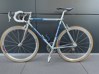 Die Campagnolo Shamal Laufräder waren Aero-Laufräder aus Aluminium